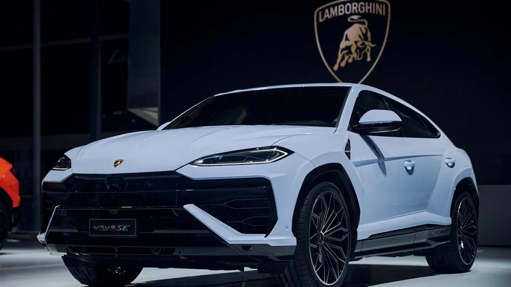 Lamborghini Urus SE – one of the most powerful SUVs in 2025 you can buy
